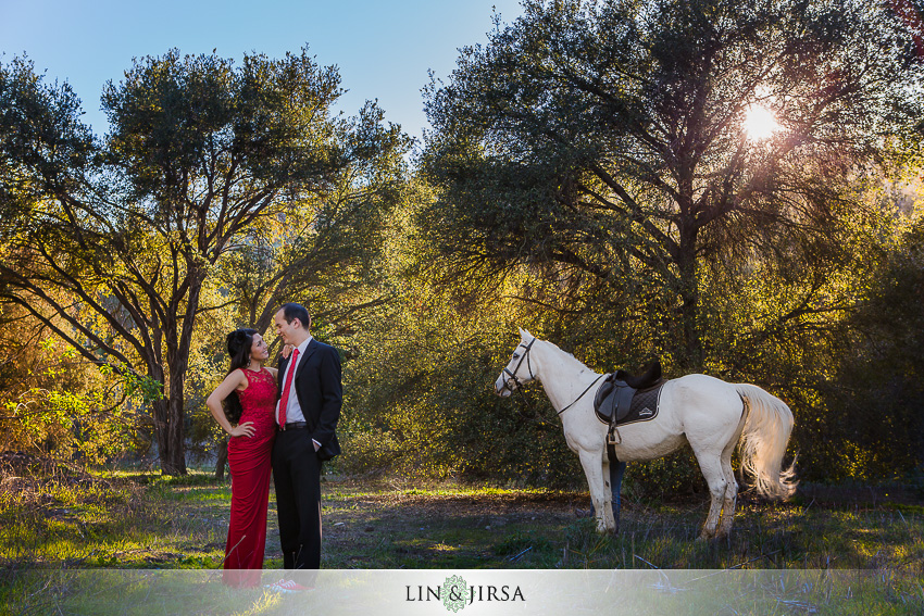 05-fairy-tale-engagement-photos