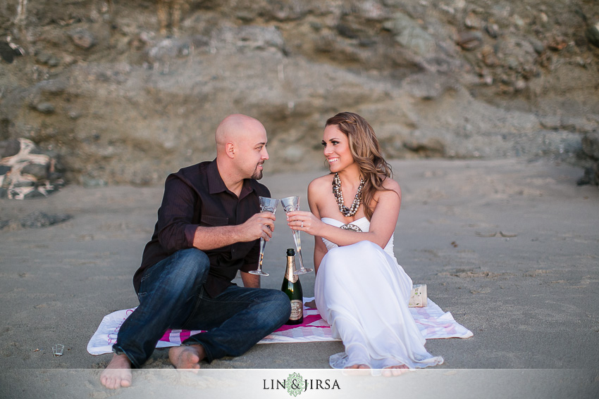 09-laguna-beach-engagement-photos