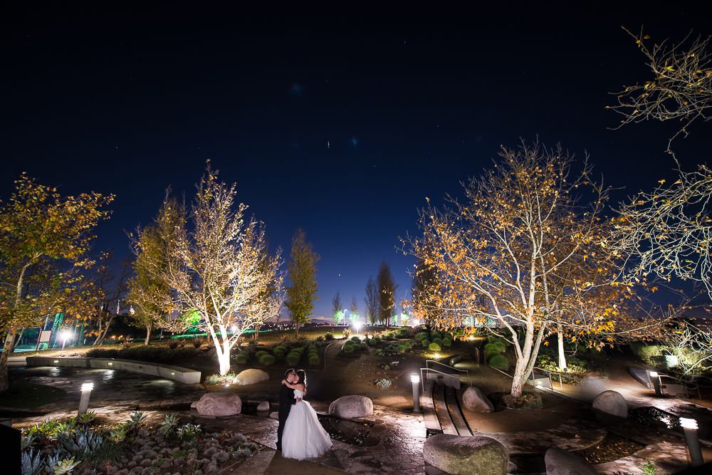 DG-diamond-bar-center-wedding-photos-1069