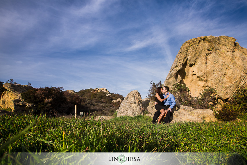 02-orange-county-engagement-beach-photos