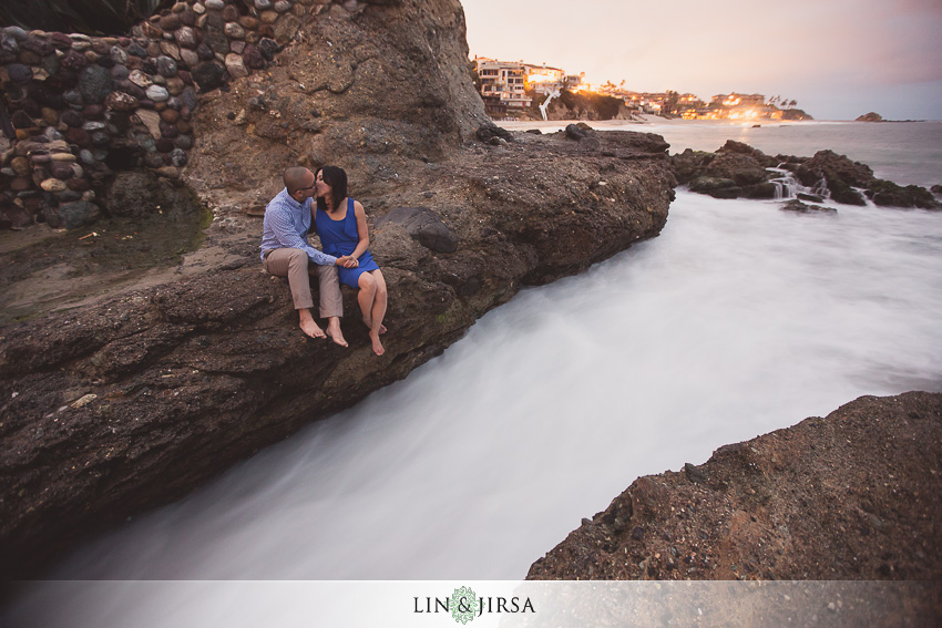 08-laguna-beach-engagement-photos