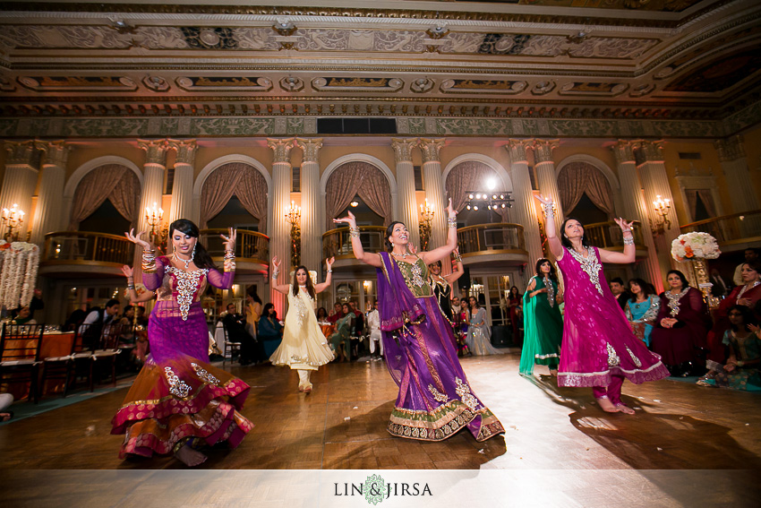 16-biltmore-hotel-los-angeles-sangeet-photographer