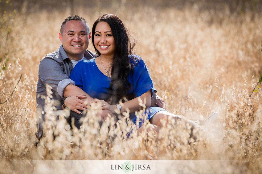 01-victoria-beach-engagement-photographer