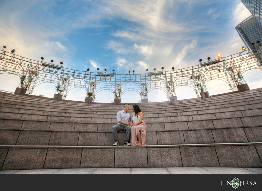 04-griffith-observatory-los-angeles-engagement-photographer