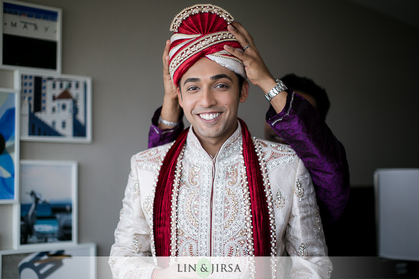 04-old-ranch-country-club-wedding-photographer-baraat
