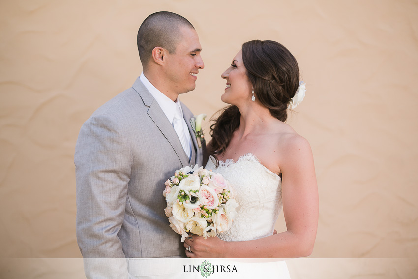 09-franciscan-gardens-wedding-photographer-wedding-rings