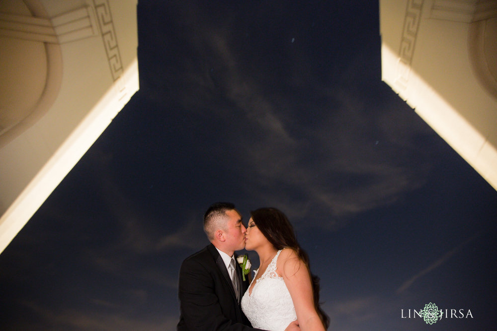 10-griffith-observatory-los-angeles-engagement-photographer