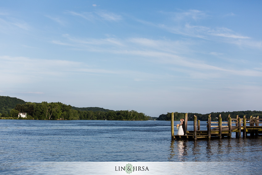 17-destination-wedding-photographer-couple-session