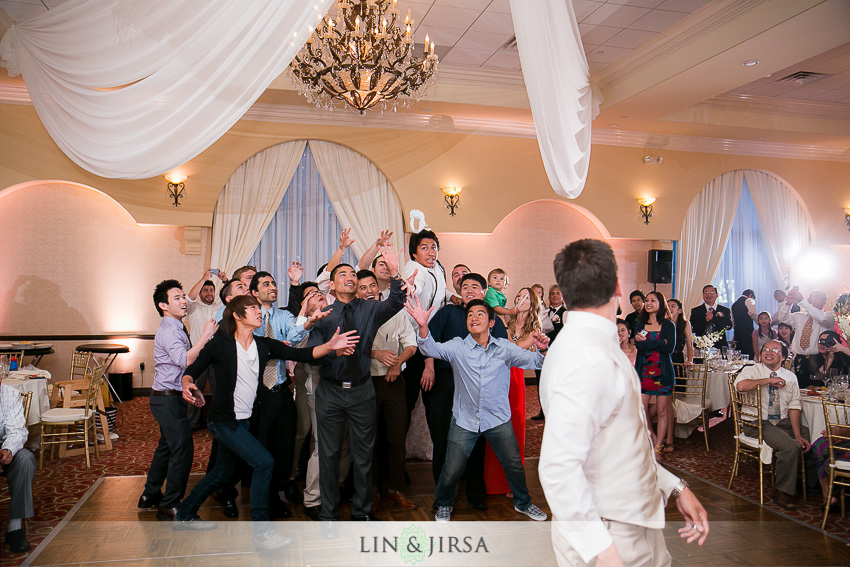 26-the-villa-westminster-wedding-photographer-wedding-bouquet