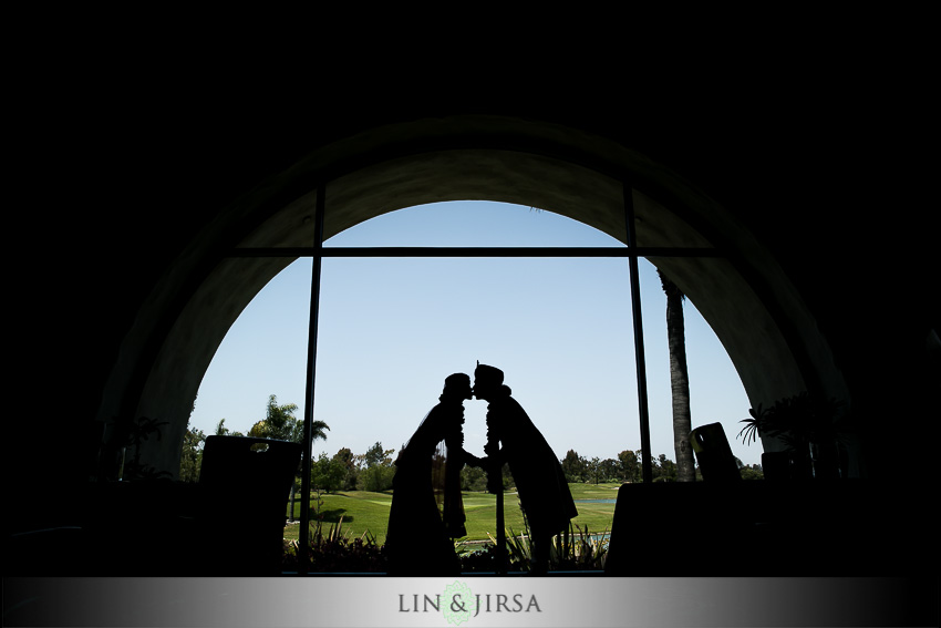 31-old-ranch-country-club-wedding-photographer-baraat
