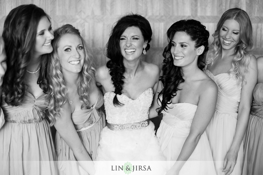 04-the-london-west-hollywood-hotel-wedding-photographer-bride-and-bridesmaids
