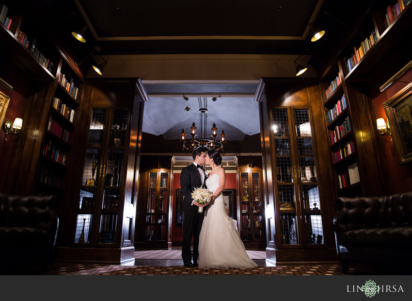 08-los-angeles-athletic-club-wedding-photographer-bride-and-groom-pictures