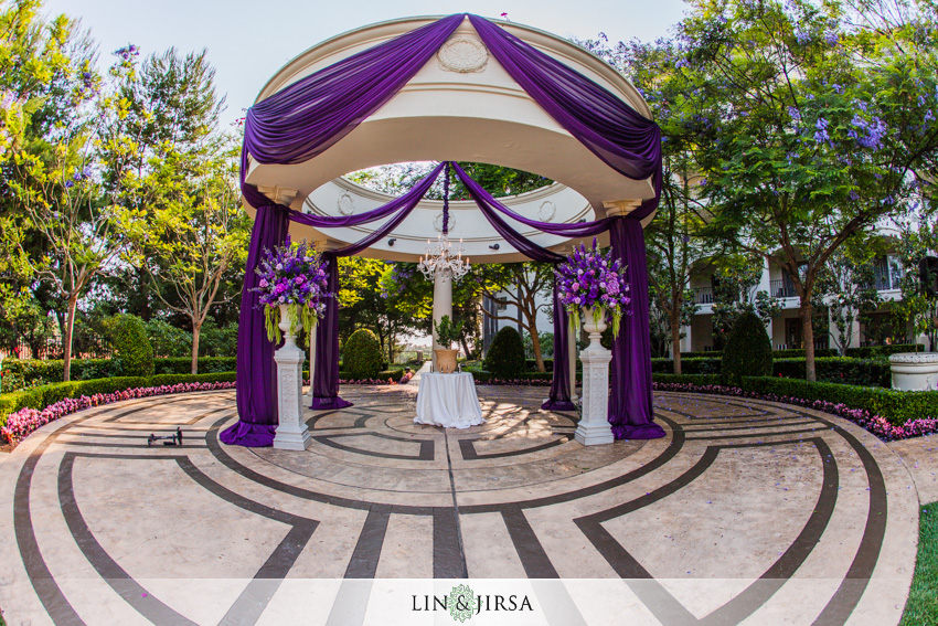 08-st-regis-dana-point-wedding-photographer-wedding-ceremony-decor