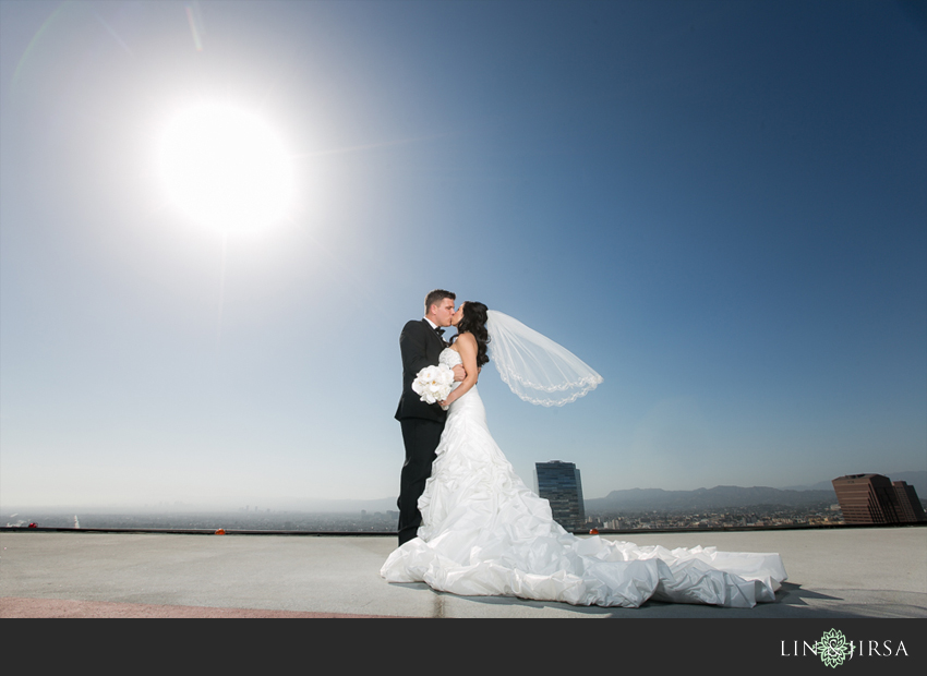 09-at&t-center-los-angeles-wedding-photographer-couple-session