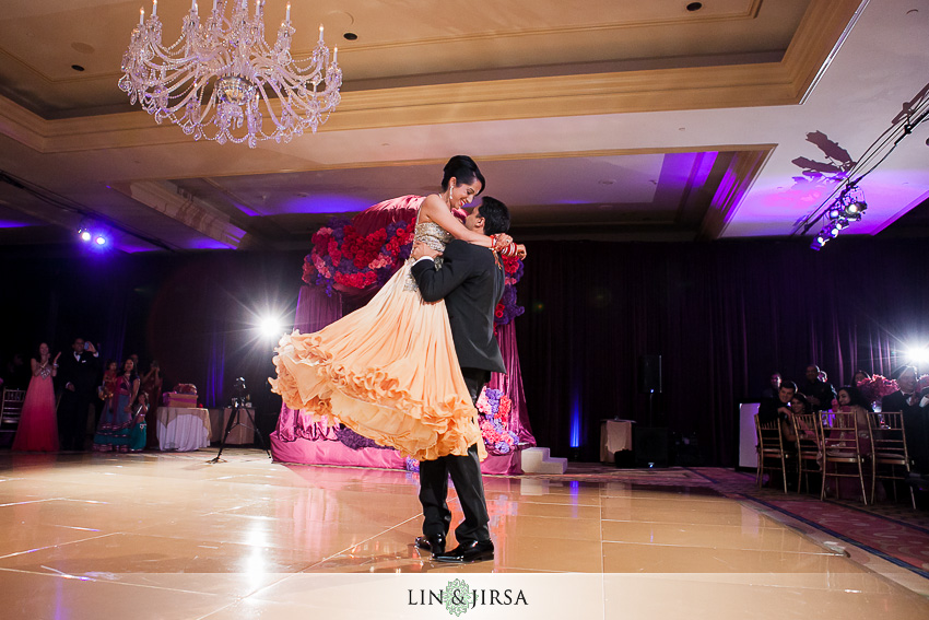 23-the-langham-pasadena-wedding-photographer-first-dance
