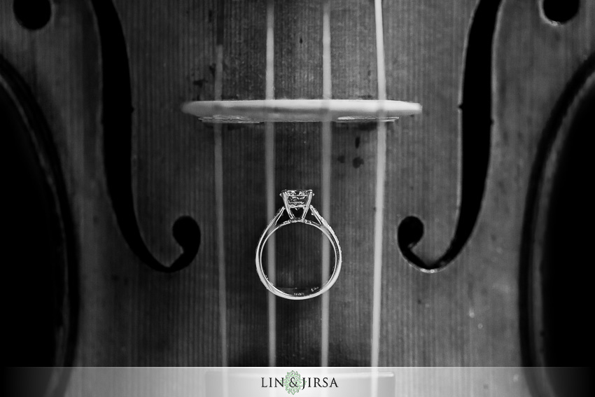 01-walt-disney-concert-hall-los-angeles-wedding-photographer-wedding-ring