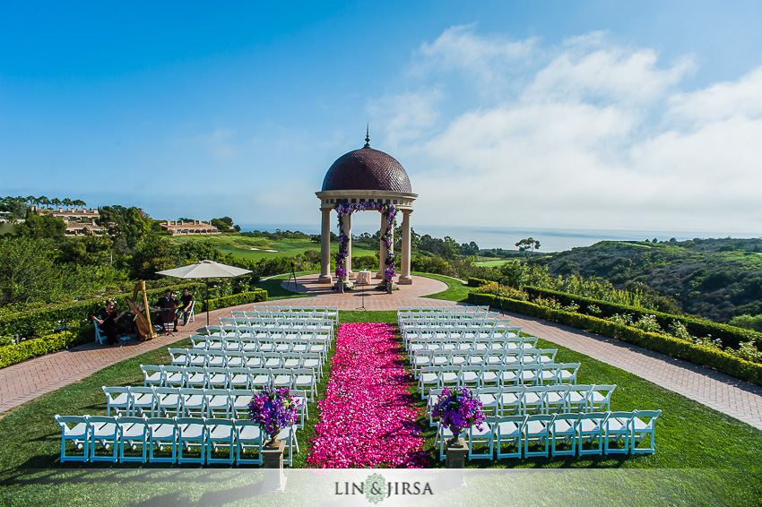 07-pelican-hill-wedding-photographer-wedding-ceremony-detail