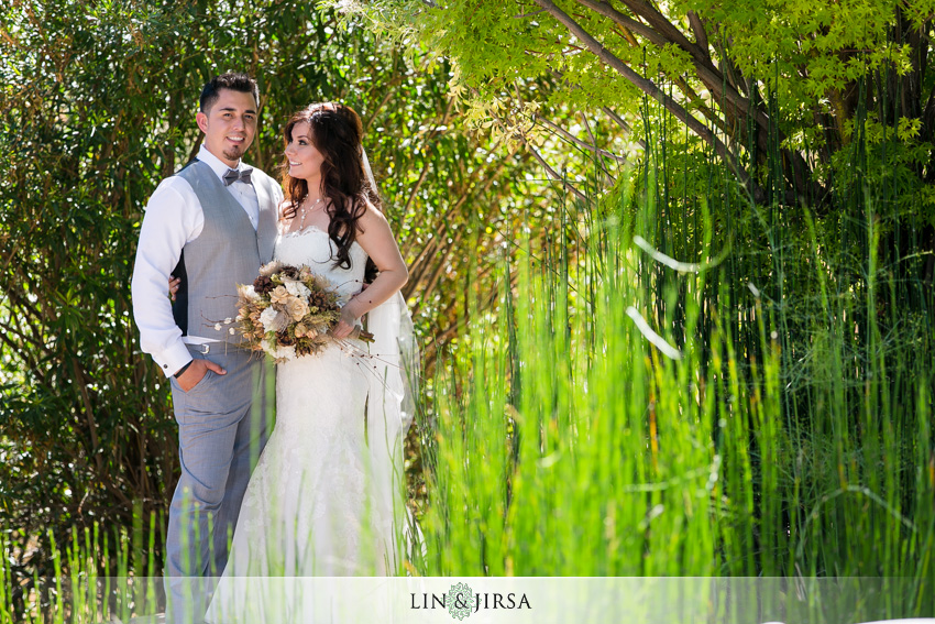 11-serendipity-garden-oak-glen-wedding-photographer