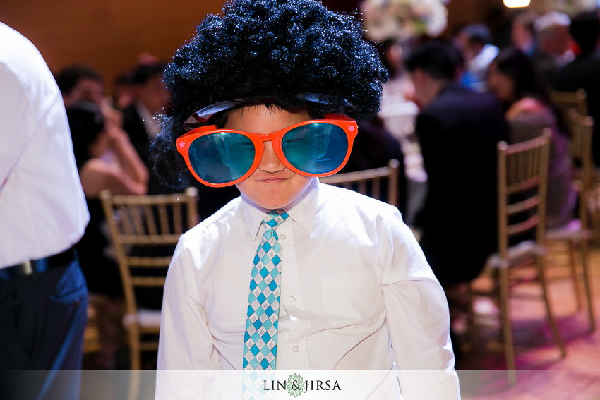 26-walt-disney-concert-hall-los-angeles-wedding-photographer
