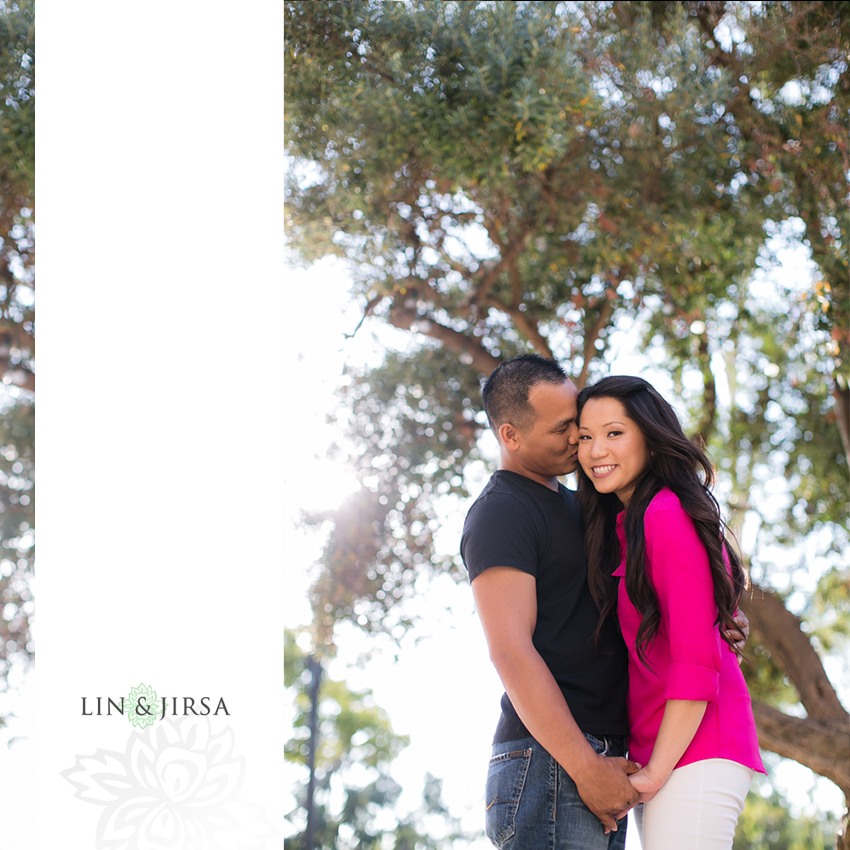 04-fun-engagement-photography