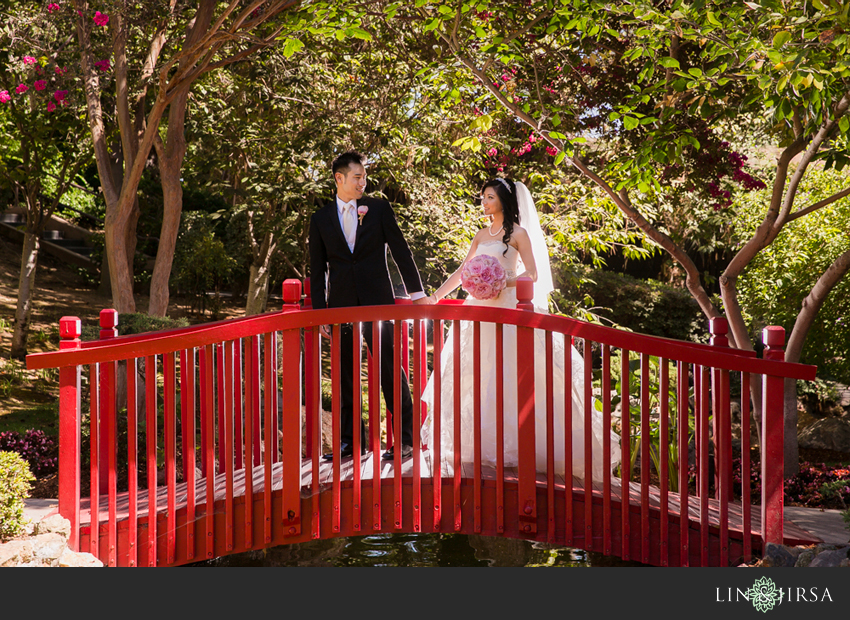 05-the-langham-huntington-pasadena-wedding-photography-bride-and-groom-portrait