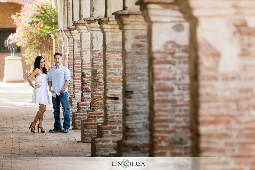 04-mission-san-juan-capistrano-engagement-photographer