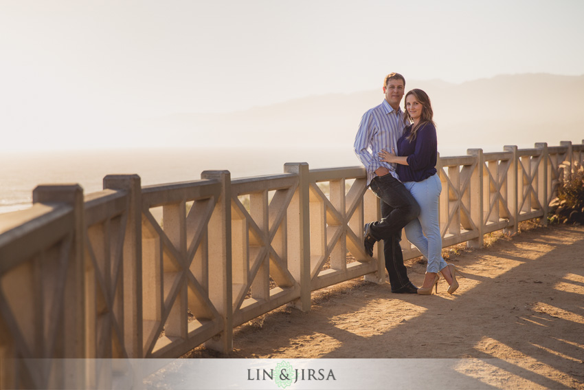 04-santa-monica-engagement-photography