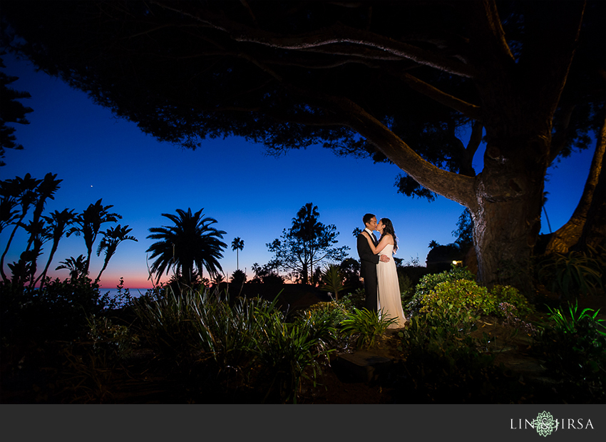 09-segerstrom-center-for-the-arts-costa-mesa-engagement-photographer
