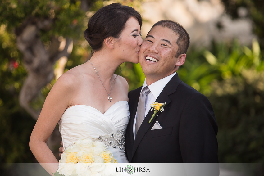 10-redondo-beach-historical-library-wedding-photographer