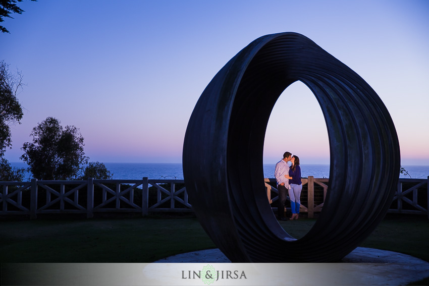 12-santa-monica-engagement-photography