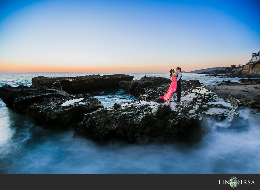 14-victoria-beach-orange-county-engagement-photographer