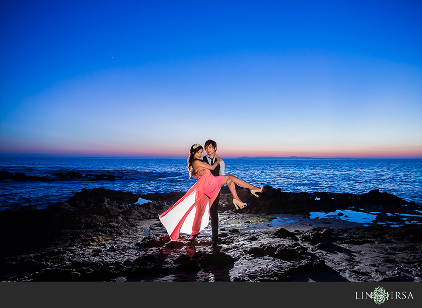 15-victoria-beach-orange-county-engagement-photographer