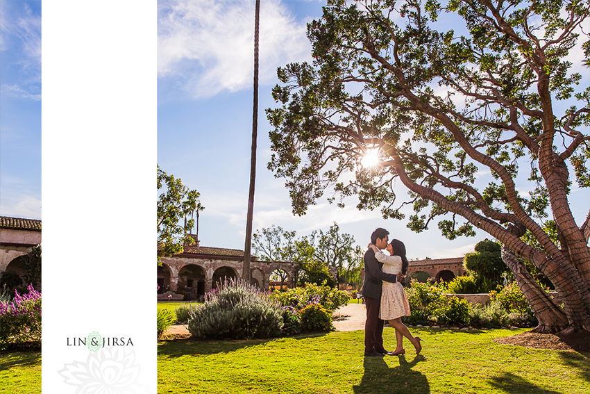 08-mission-san-juan-capistrano-engagement-photographer
