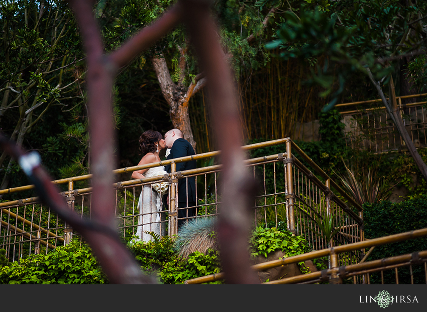 21-seven-degrees-laguna-beach-wedding-photographer-bride-and-groom
