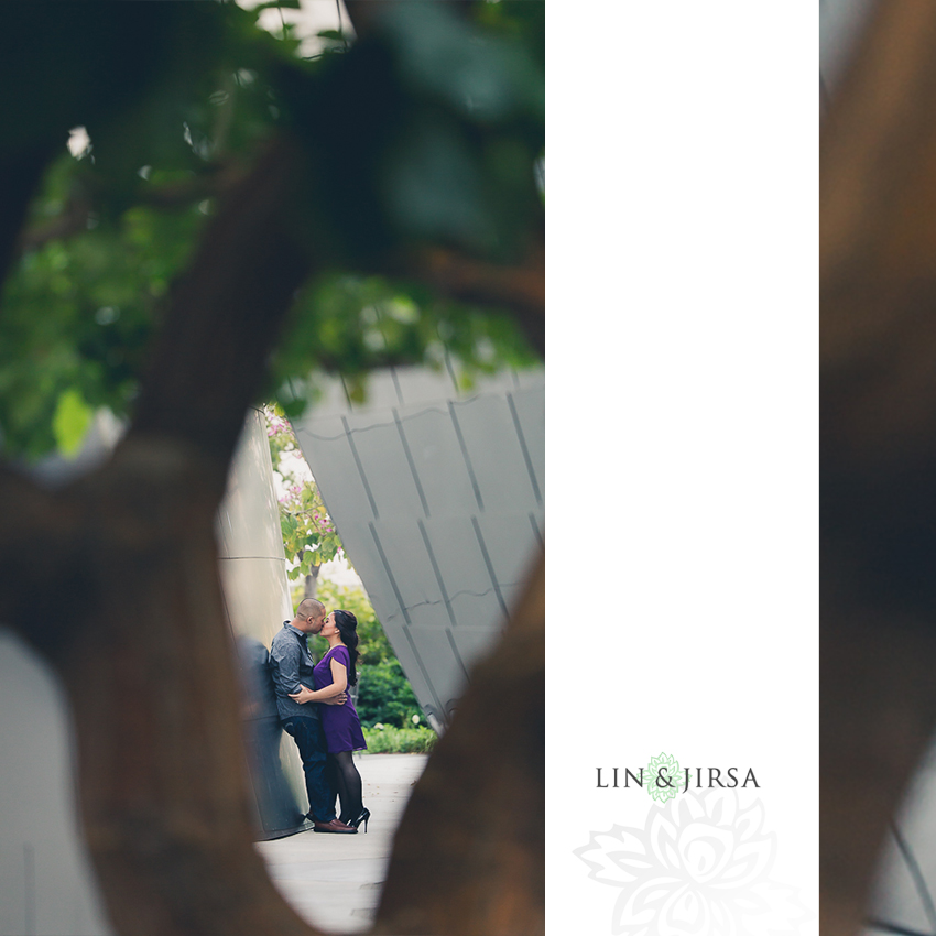05-downtown-los-angeles-engagement-photos
