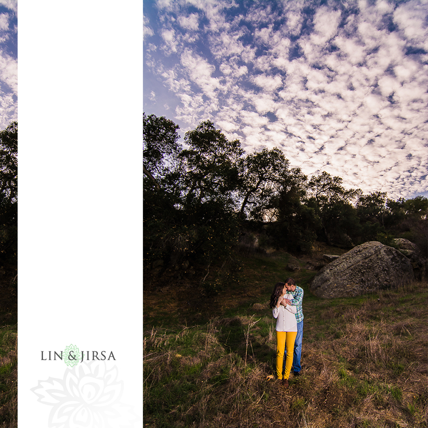 05-fun-laguna-beach-engagement-photos