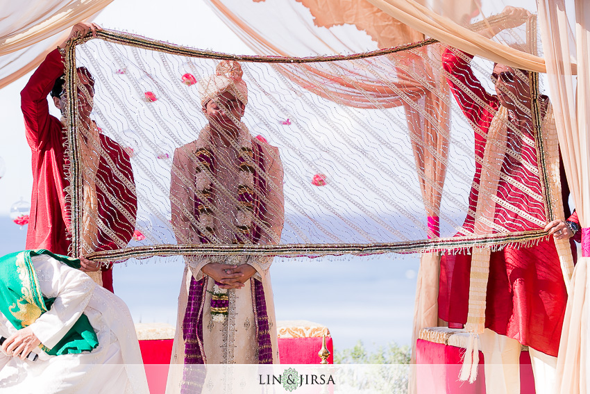 08-the-ritz-carlton-laguna-niguel-indian-wedding-photographer-indian-ceremony