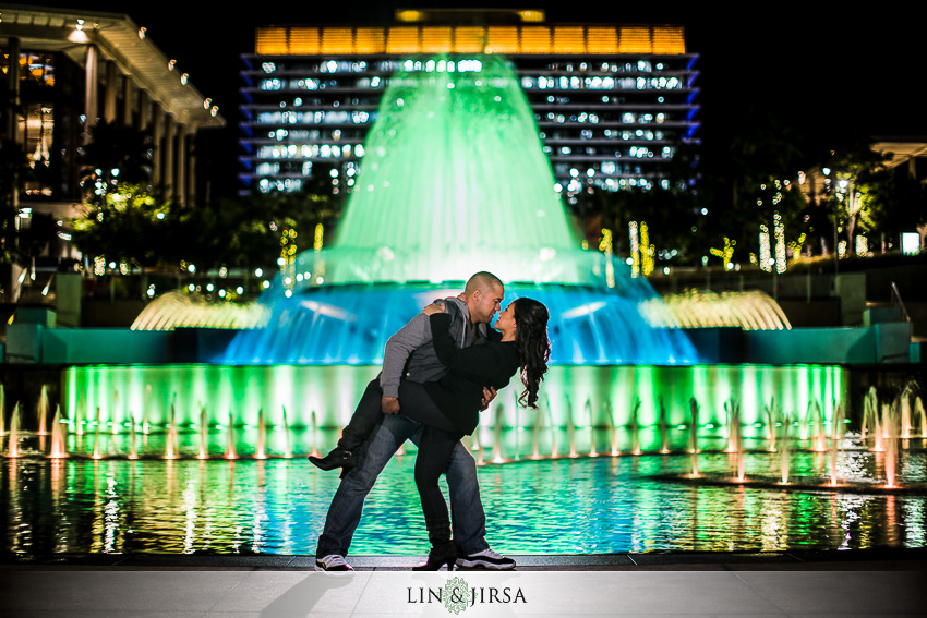 10-downtown-los-angeles-engagement-photos