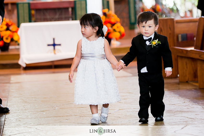 16-the-westin-south-coast-plaza-wedding-photographer-flower-girl