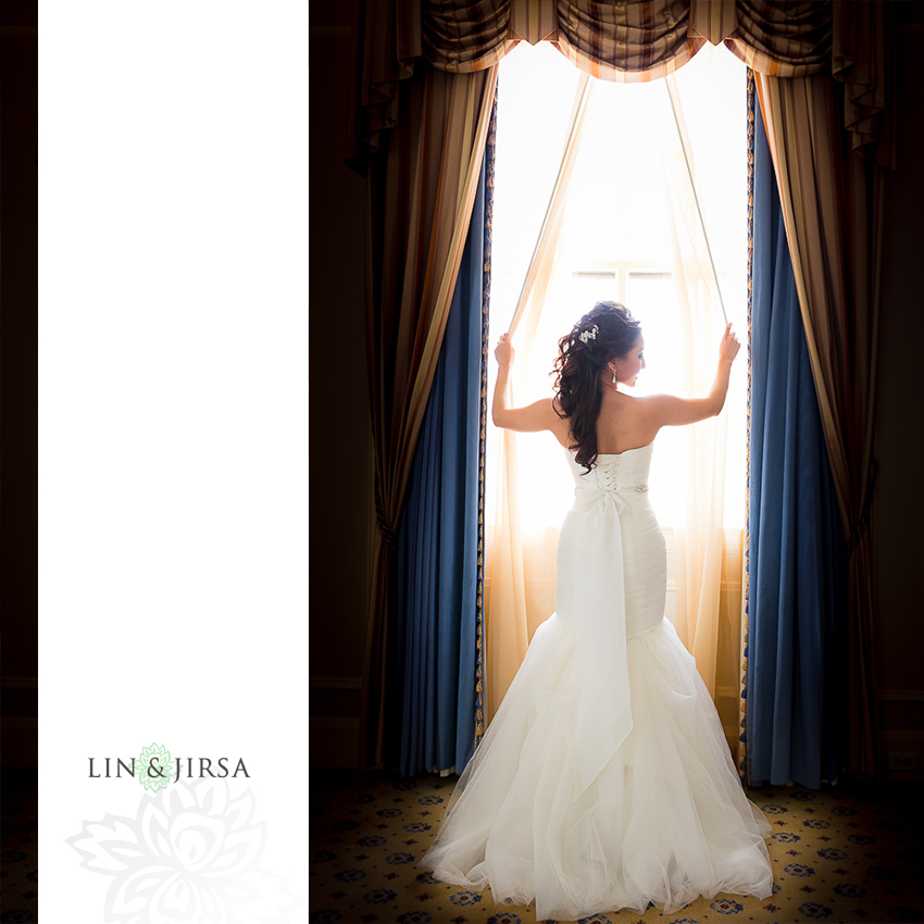 03-millennium-biltmore-hotel-los-angeles-wedding-photographer-bride-wedding-day-portrait