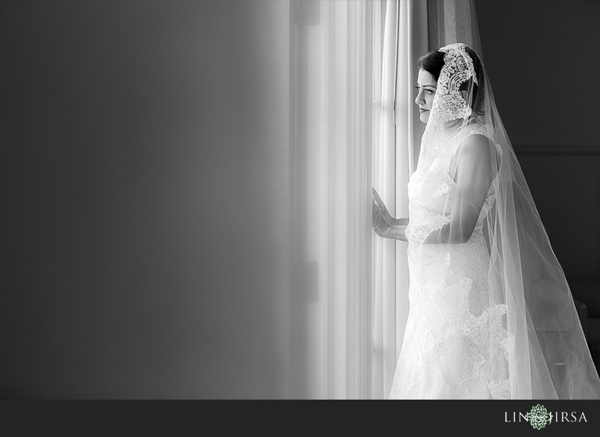 04-ritz-carlton-laguna-niguel-indian-wedding-photographer-bride-portrait-wedding-day