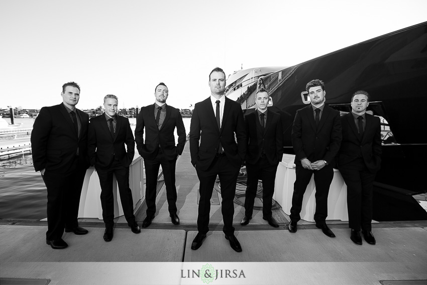 07-balboa-bay-club-newport-beach-wedding-photography-groom-with-groomsmen-pics