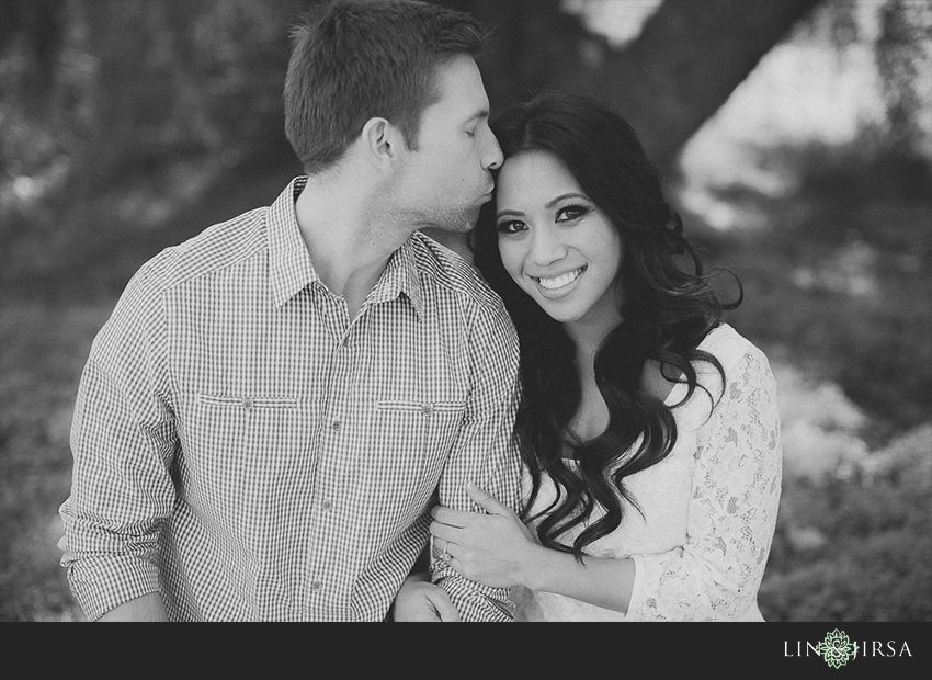 07-irvine-regional-park-engagement-photographer