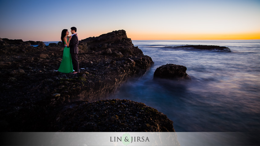 16-romantic-orange-county-engagement-photography