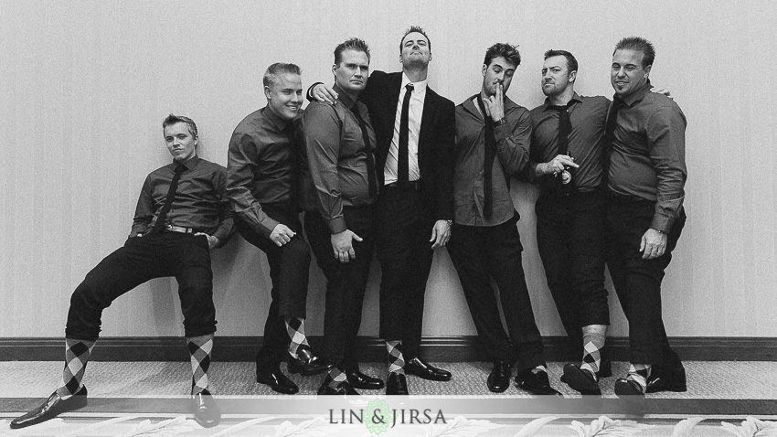 29-balboa-bay-club-newport-beach-wedding-photography-boy-band-photo
