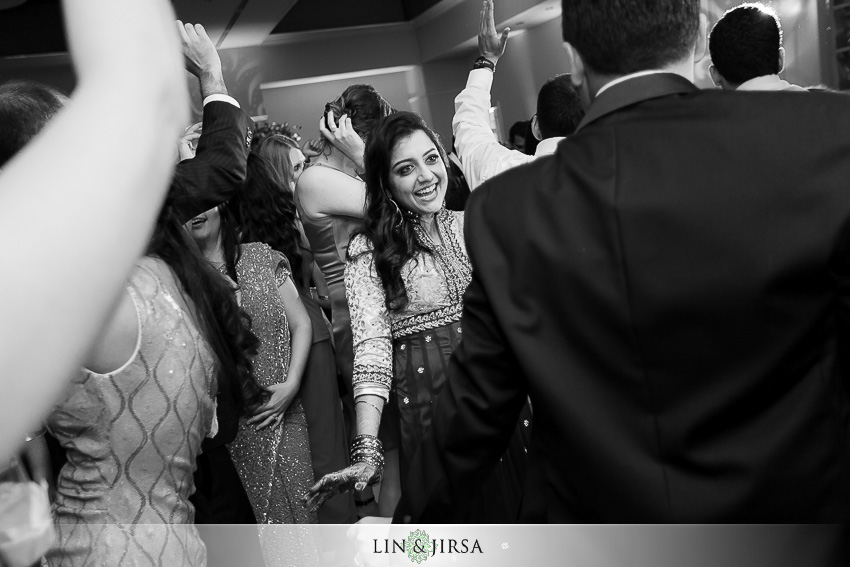 35-ritz-carlton-laguna-niguel-indian-wedding-photographer-bride-wedding-reception-dance-photos