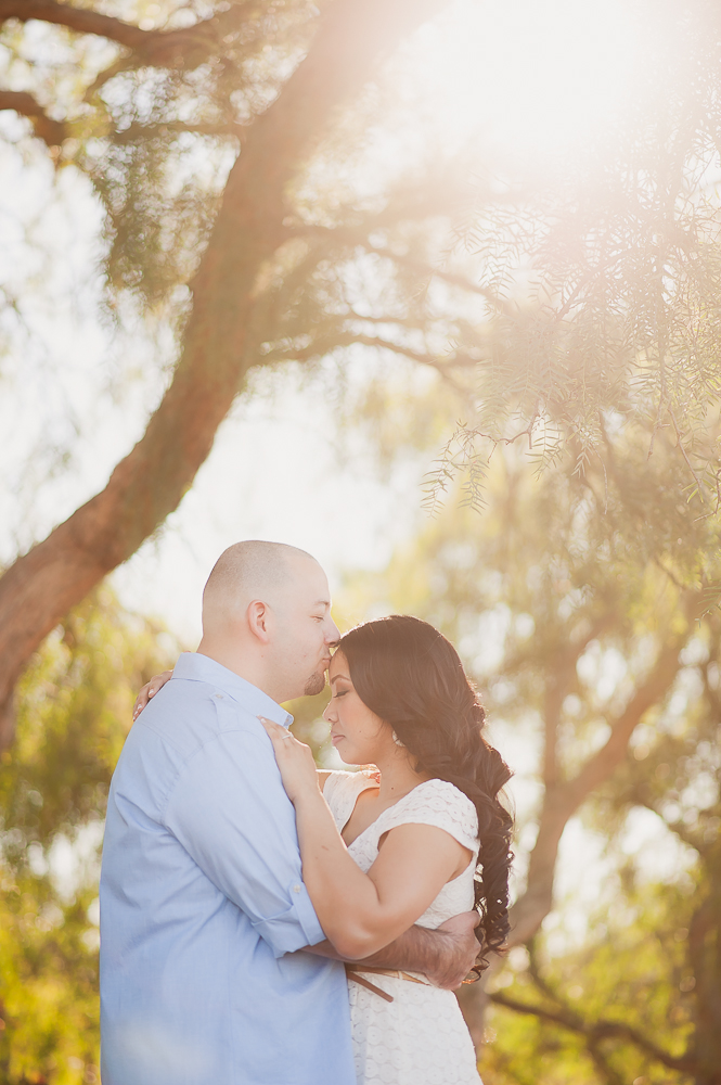 012-DS_Victoria_Beach_Engagement_Photography-2