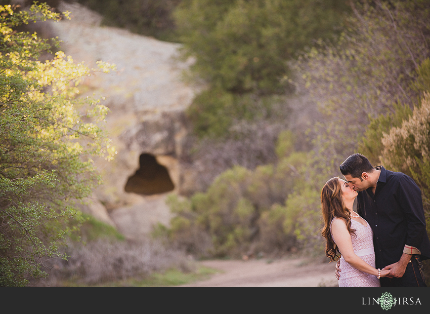 05-gorgeous-sunset-orange-county-engagement