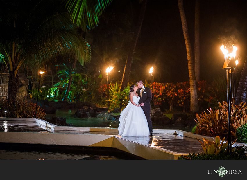30-jw-marriott-ihilani-ko-olina-hawaii-wedding-photographer-beautiful-night-time-wedding-day-photos
