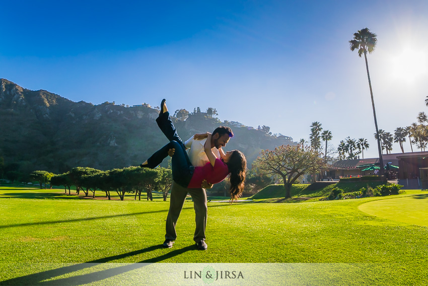 06-fun-orange-county-engagement-photos